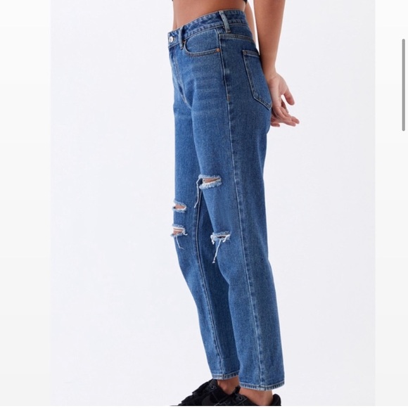 PacSun High Rise Mom Jeans - Picture 2 of 13
